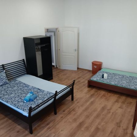 Big Cozy - Skyfall Apartment 3 Bdrm 6 Beds 1&Half Baths Budapest Kültér fotó